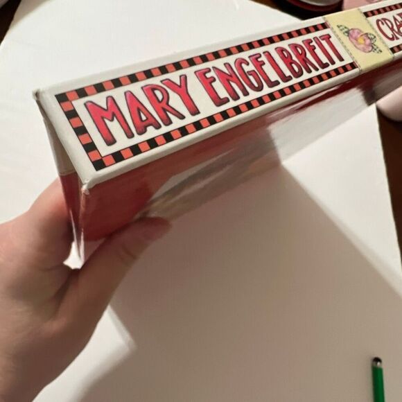 MARY ENGELBREIT Crafts To Celebrate The Seasons Book 1st Edition 1999 - Picture 7 of 9